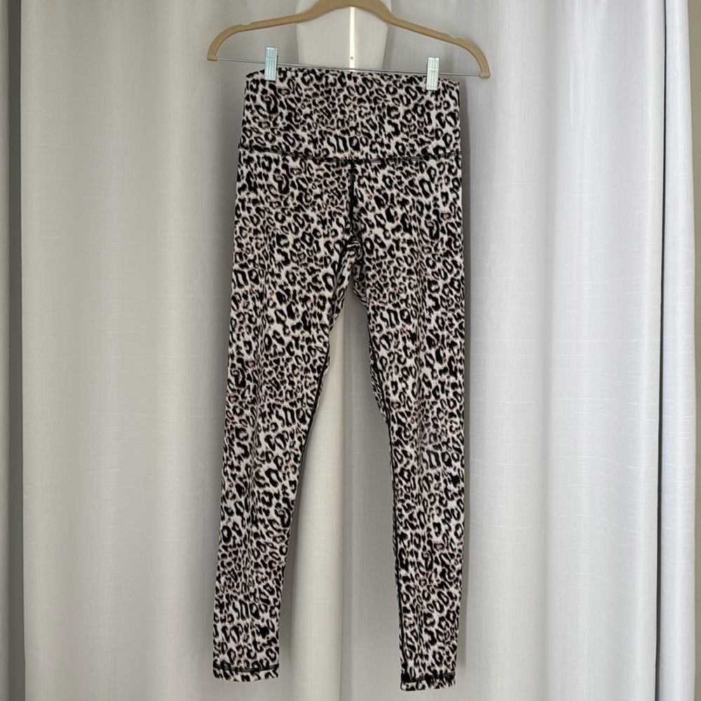 DYI | Full Length Leopard Print Leggings (MEDIUM)